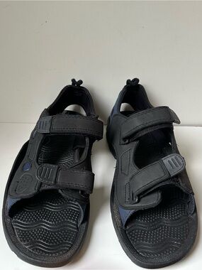 Route 66 Boys Black Blue Athletic Outdoor Sandals Water Shoes Size 11